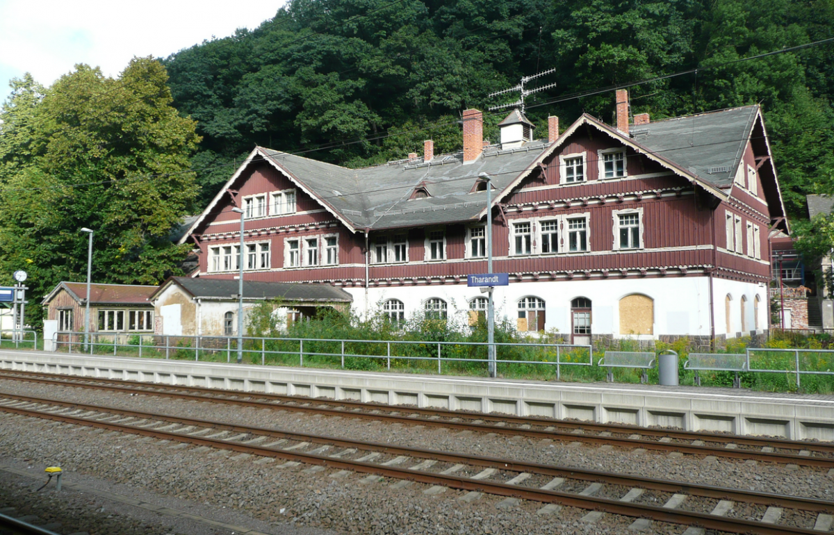 Bahnhof Bahnhof